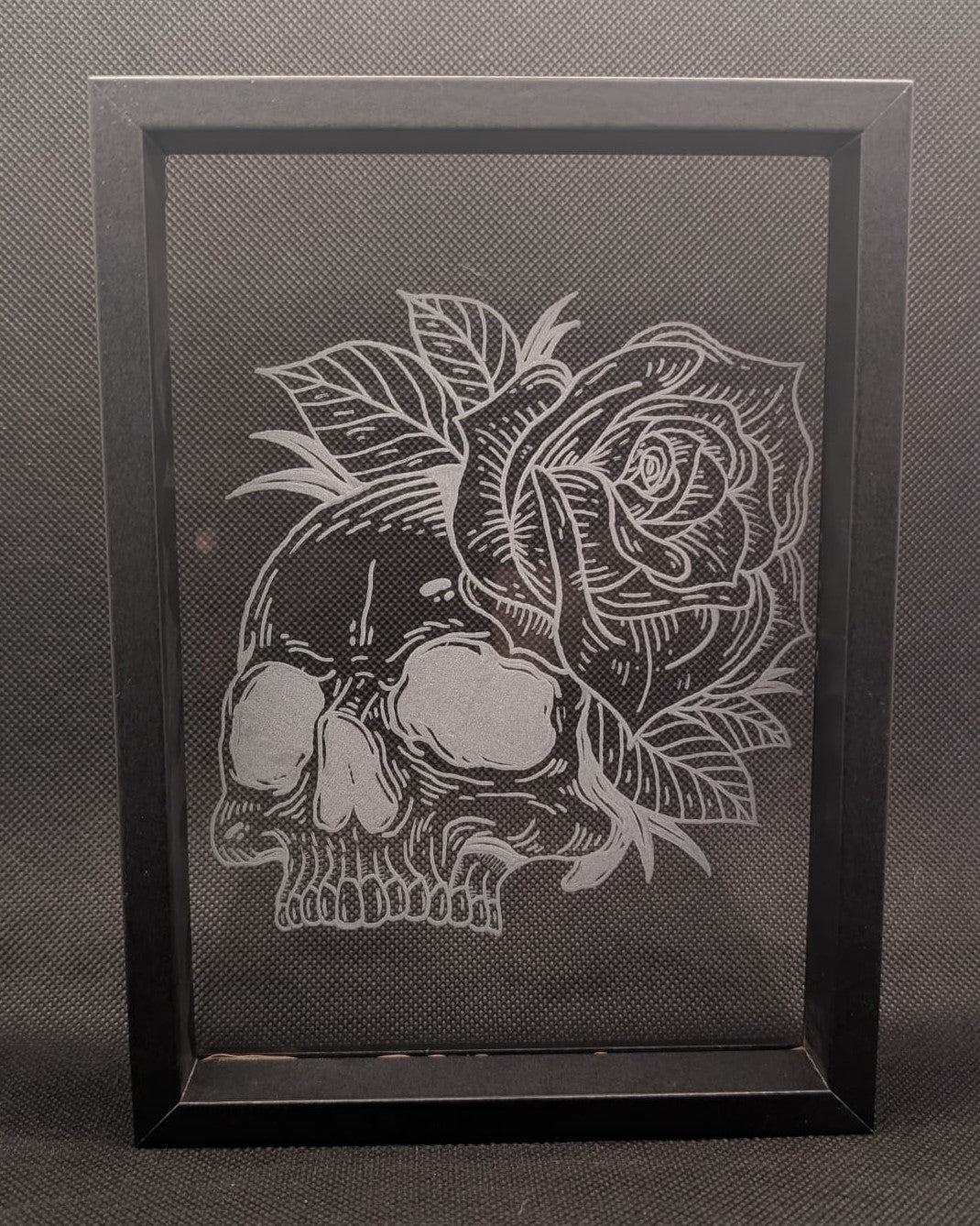 (M) Rose upon a skull